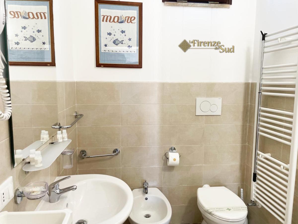 La Firenze Del Sud Bed and Breakfast Lecce Buitenkant foto
